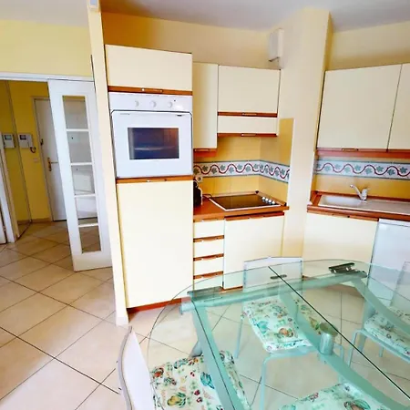 Apartament Victoria Beach - Giotto - Joli 2p Face Mer Avec Terrasse Et Parking Prive Plein Centre Mae-1141 Mentona